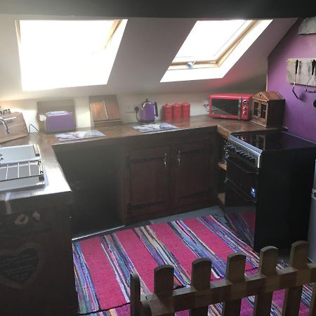 Happy Hippy Appartement Scarborough Buitenkant foto
